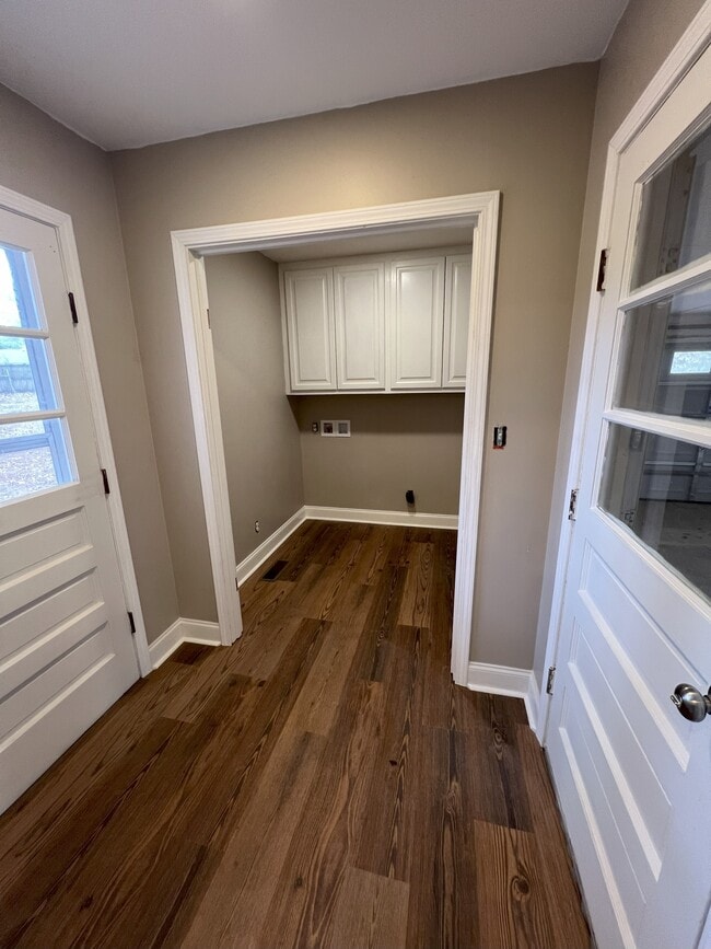 Photo - 2038 Conway Dr