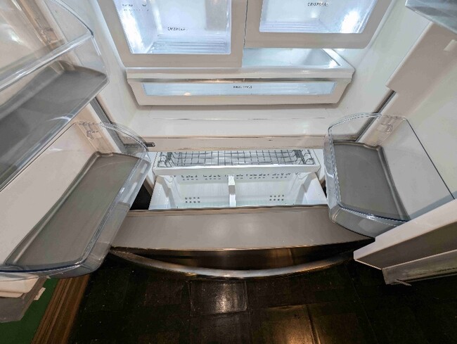 Photo - 2024 S 69th St