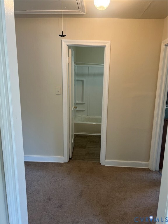 Photo - 2107 Johnson St