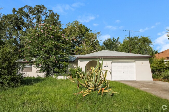 Building Photo - 2188 Canfield Dr Rental