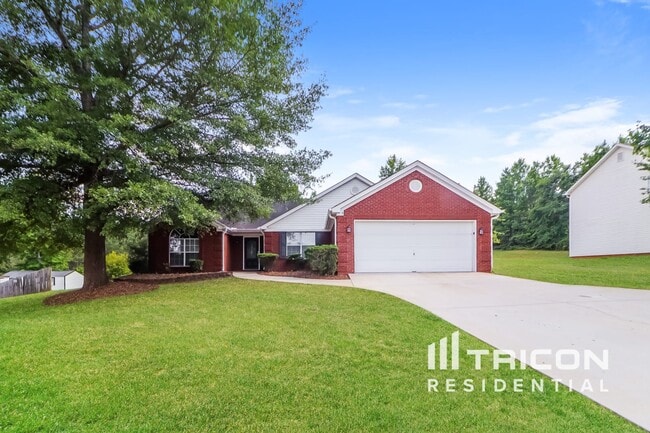 Photo - 140 Avery Dr House