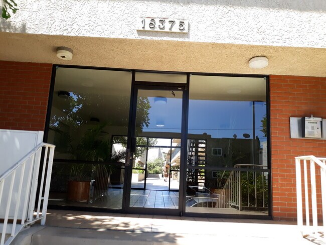 Clear Valley Apartments