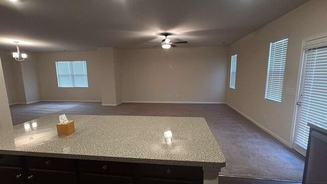 Photo - 105 Berry Dr