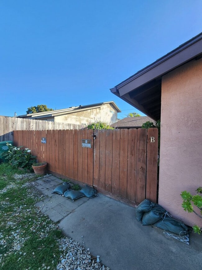 Photo - 2 Bed, 1 Bath in Oceano- Water and Trash Included!