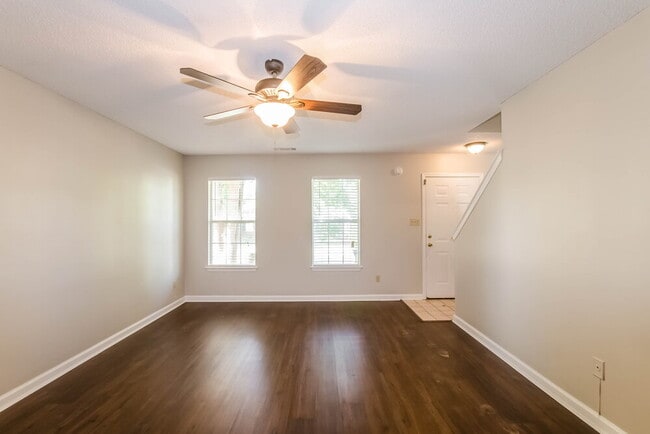 Photo - 1812 Black Bear Cir E