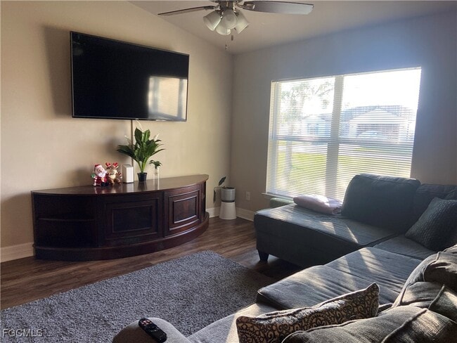 Photo - 1401 SW 6th Ave