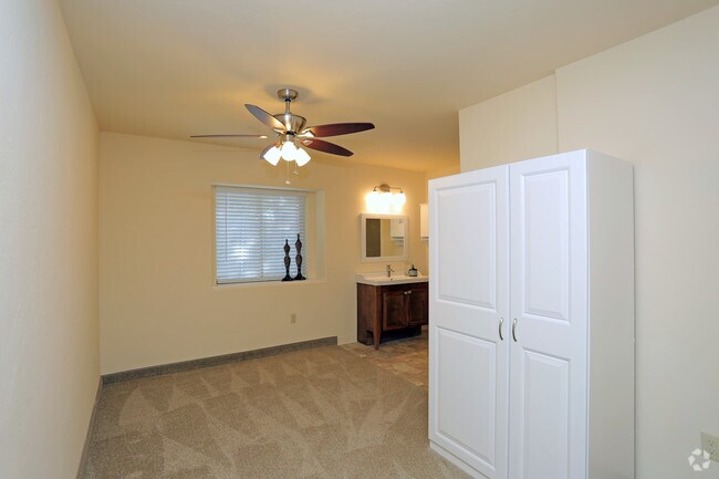 Studio - Bedroom Area - Clayton Westlake Senior Living Residences
