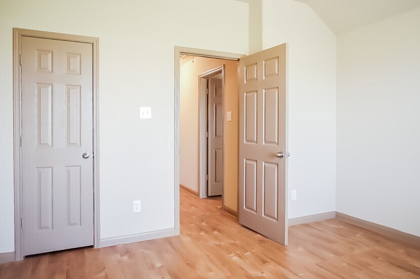 Photo - 18842 Venito Dr