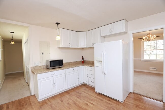 Photo - Spacious Brick Rancher in the heart of Tuc...