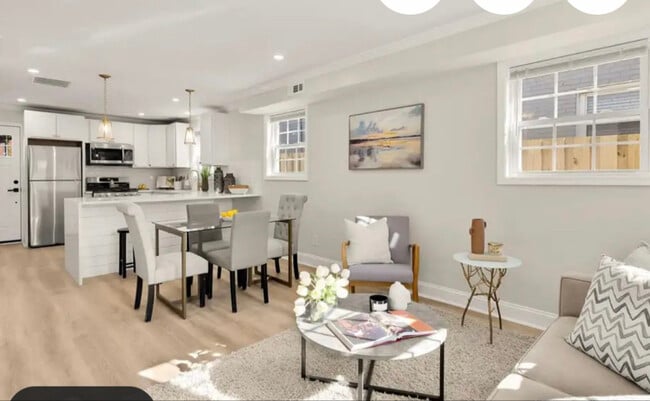 Photo - 4246 Southern Ave SE