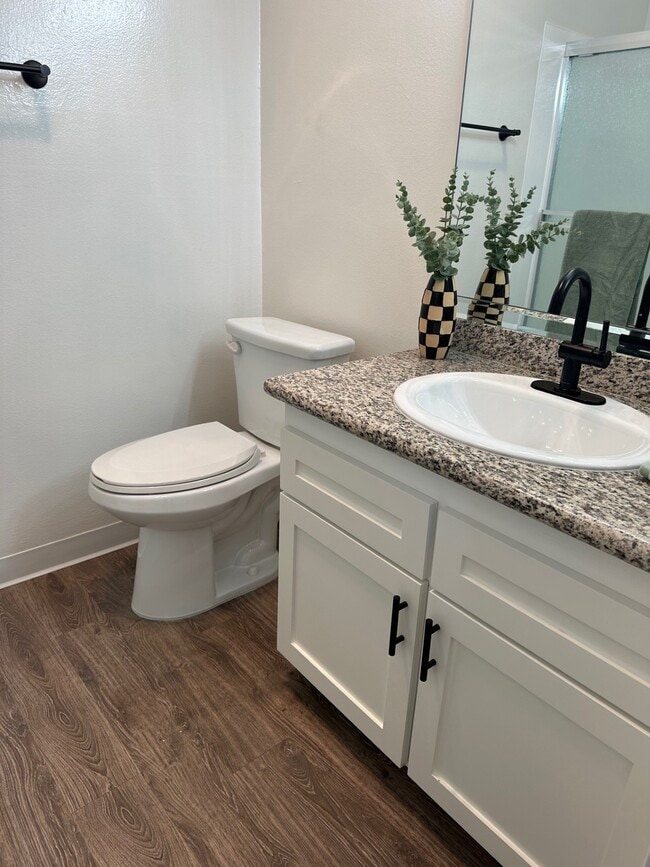 2 bedroom bathroom