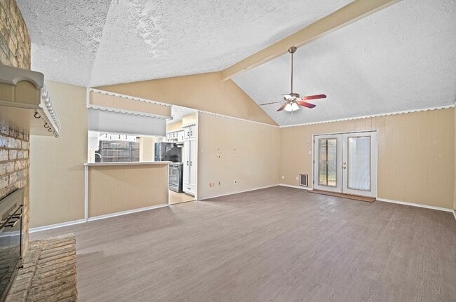 Photo - 4822 Lost Oak Dr