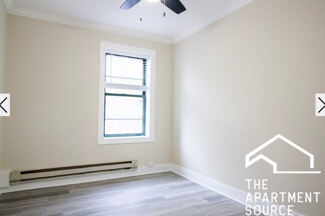 Photo - 3841 N Greenview Ave Unit 2