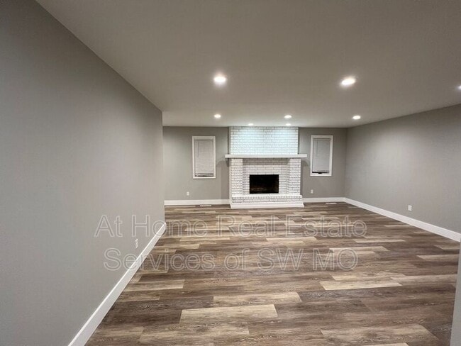 Photo - 738 E Powell St