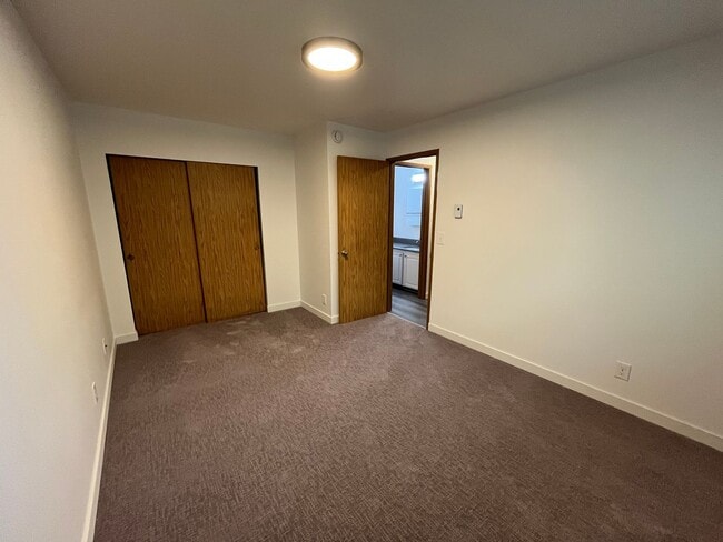 Photo - 9227 Interlake Ave N Unit 4