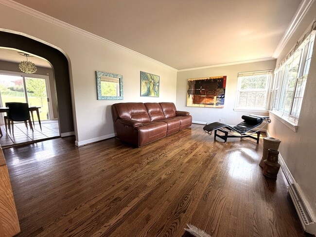 Photo - Hilltop Charm in Floyds Knobs – Spacious All-Brick Beauty with Room to Grow!