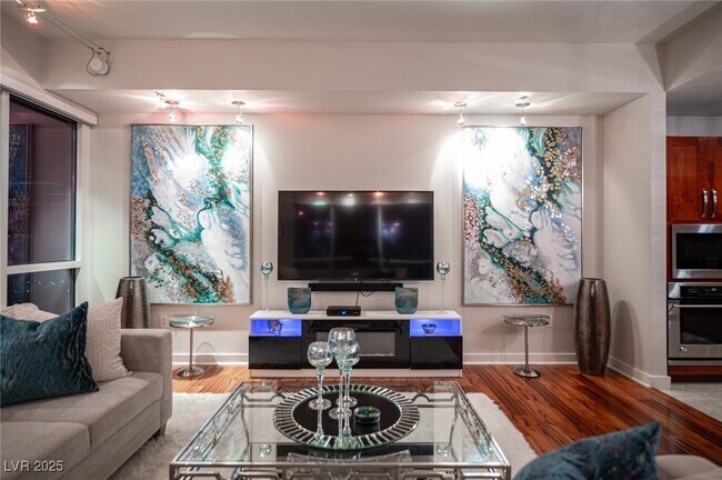 Photo - 4525 Dean Martin Dr Unit 1000