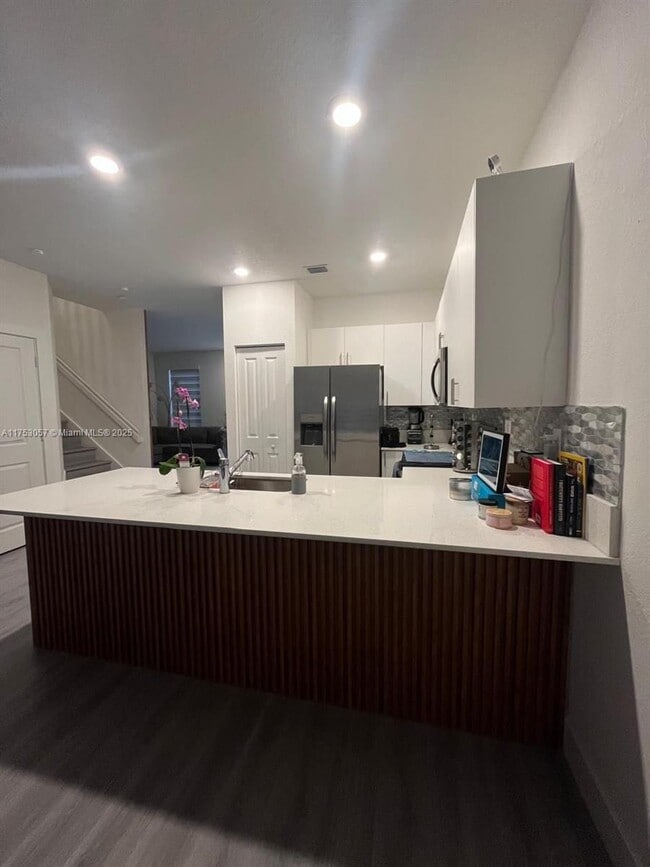 Building Photo - 4 bedroom in Miami Gardens FL 33169 Rental