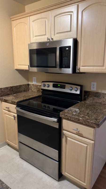 Photo - 8421 NE 36th St