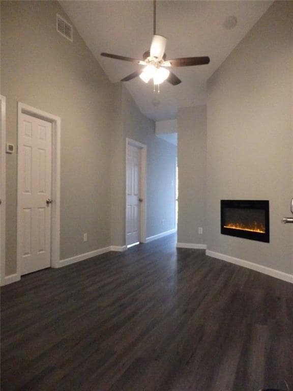 Photo - 715 W 22 1/2 St Condo Unit 304