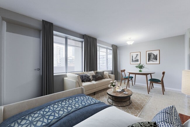 Photo - 100 Roehampton Ave