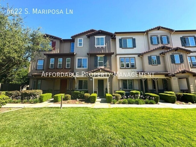 Photo - 6622 S Mariposa Ln