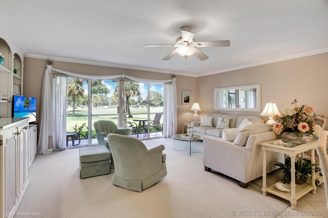 Photo - 18440 SE Wood Haven Ln Unit C