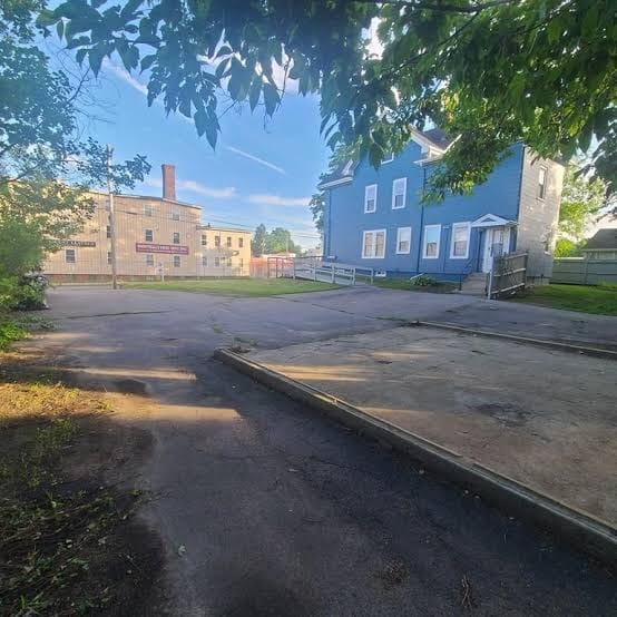 Photo - 14 Emerson Ave Unit 2