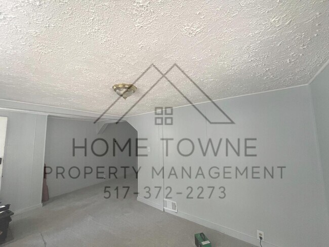 Photo - 1120 W Washtenaw St