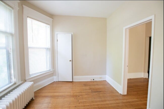 Photo - 2214 E Ivanhoe Pl Unit 1