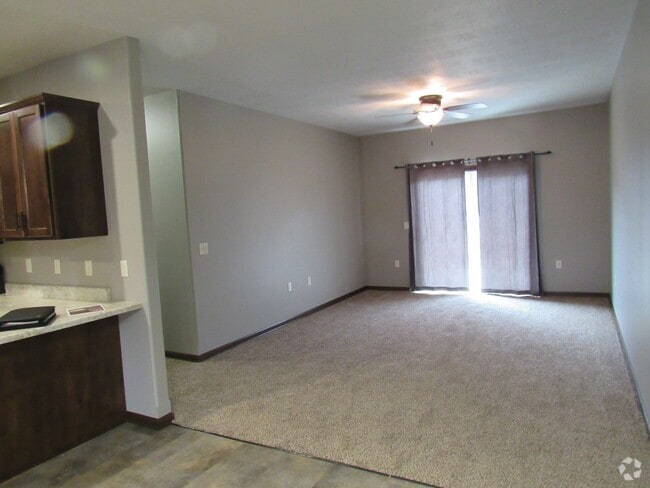 Building Photo - 6408 Keller Cr-- Twin Home