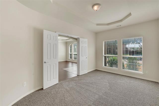 10438 Coach House Ln