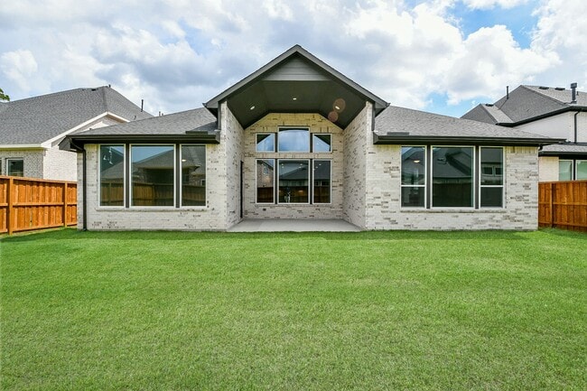 Photo - 4859 Antler Run Dr