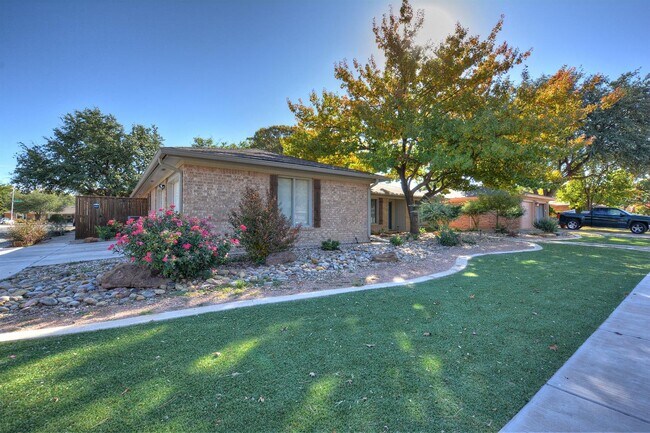 Photo - 7901 Lynnhaven Ave