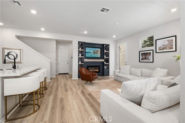 1152 Whirlwind Dr