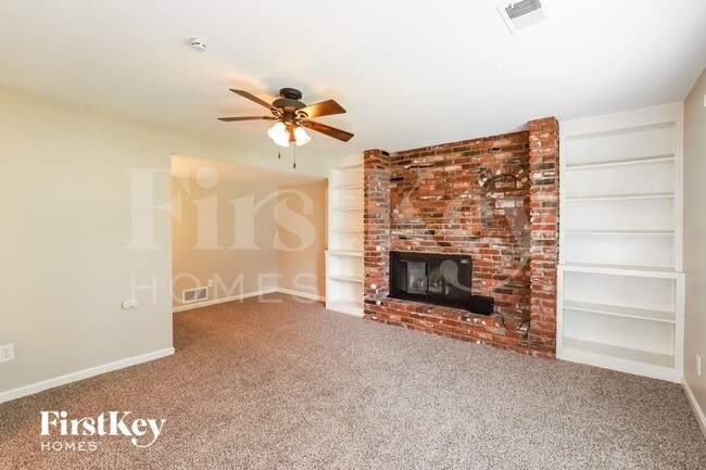 Photo - 5813 NW Aspen Ln