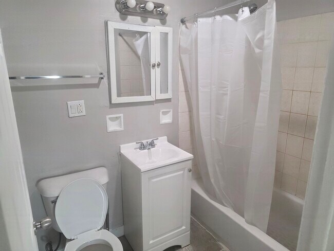 Photo - 1930 S Cicero Ave Unit 209