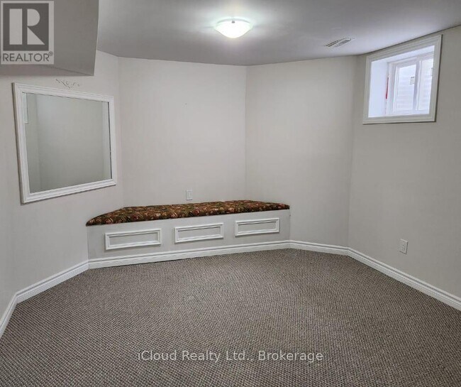 Photo - 5 Inder Heights Dr