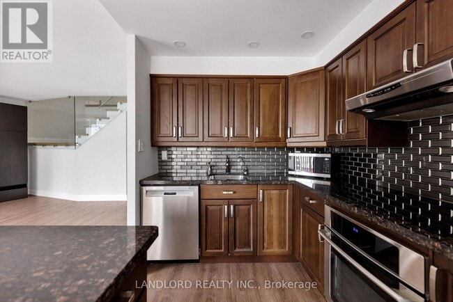 Photo - 33 Harbour Square Unit 2208