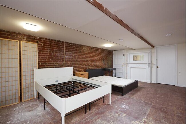 Photo - 1233 33rd St NW