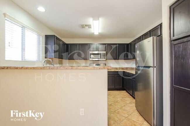 Photo - 22352 W Tonto St