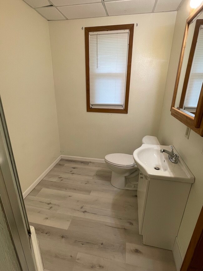 Photo - 106 N Hancock St