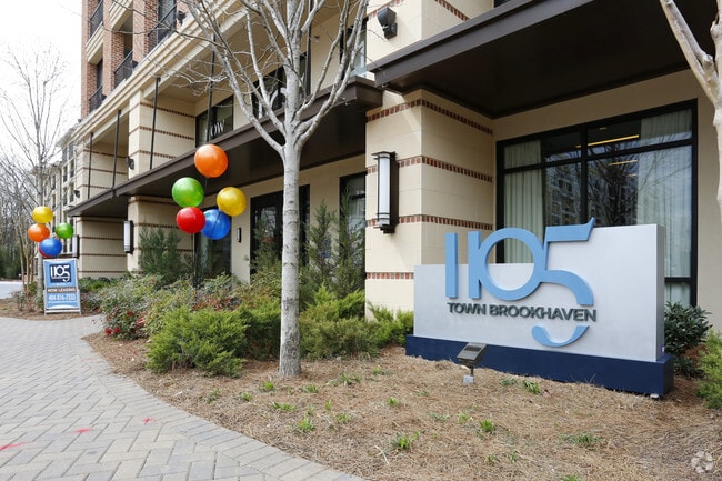 Photo - 1105 Town Brookhaven Apartments