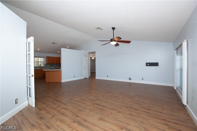 Photo - 2507 Embers Pkwy W