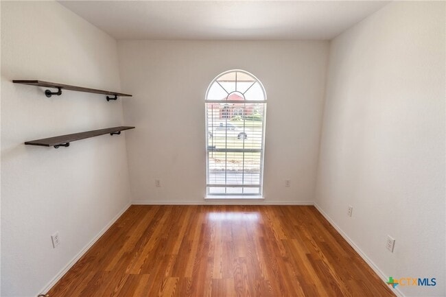 Photo - 5707 Montrose Dr