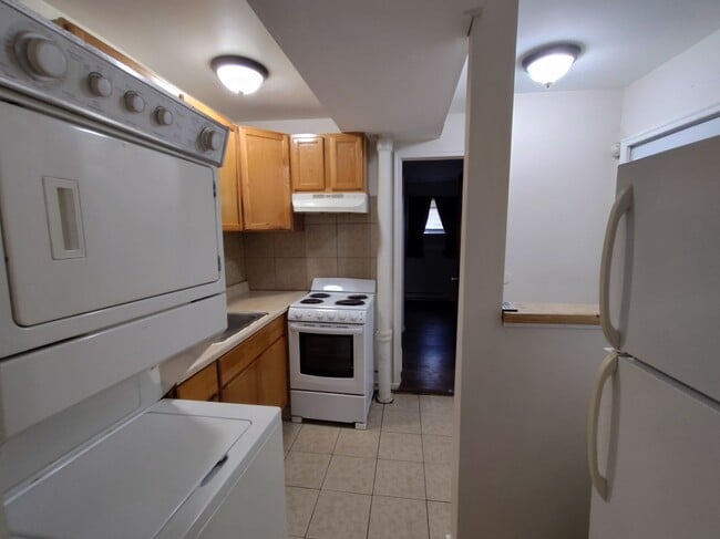 Photo - 1607 Page St