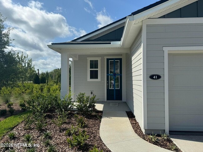 Photo - 41 Spruce Hl Pt