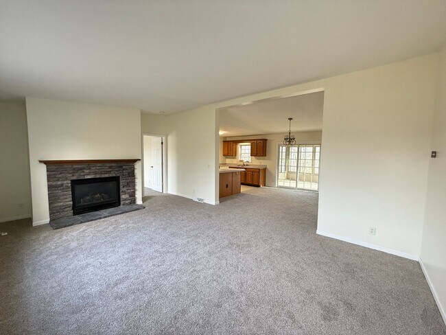 Photo - Spacious 3-Bedroom Home with Sunroom and Attached 2-Car Garage in Manchester, MI