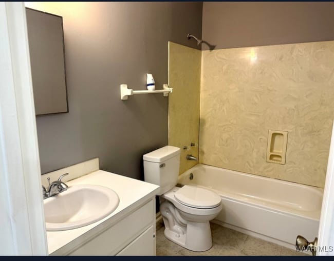 Photo - 1249 Seth Johnson Dr