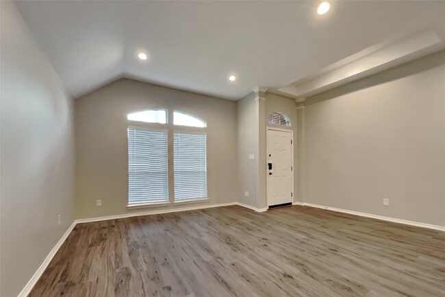 Photo - 18518 Campers Crest Dr